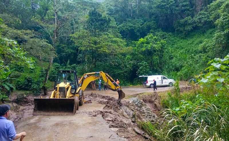 ATIENDE AYUNTAMIENTO DE TOTUTLA REPORTES DE AFECTACIONES POR LLUVIAS
