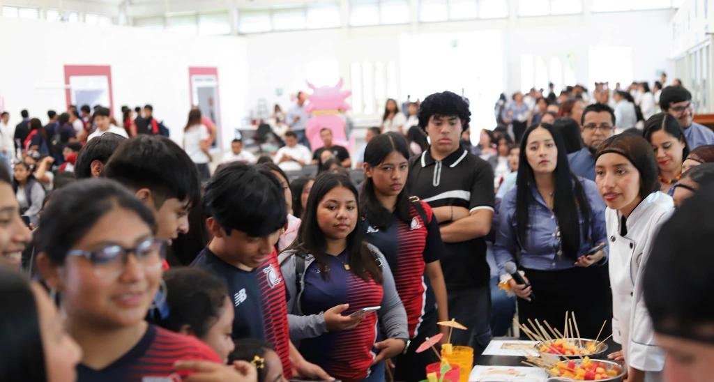 TECNOLÓGICO DE HUATUSCO RECIBE A ESTUDIANTES DE BACHILLERATO