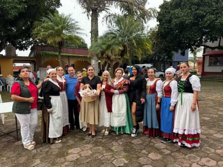 CONMEMORAN LLEGADA DE IINMIGRANTES ITALIANOS A ZENTLA