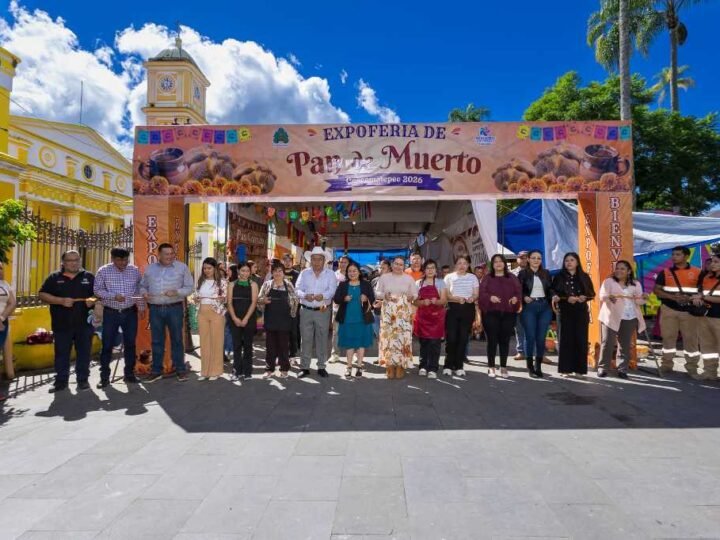 INAUGURAN EXPO FERIA DEL PAN EN COSCOMATEPEC
