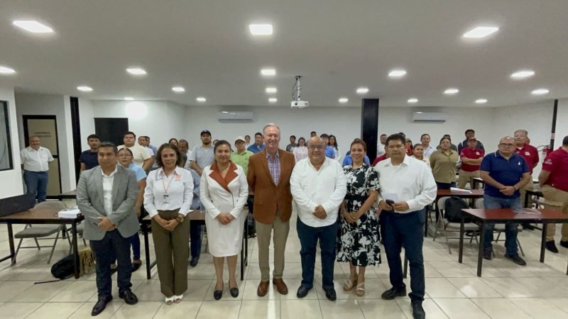 SE CAPACITAN AYUNTAMIENTOS EN MATERIA CATASTRAL