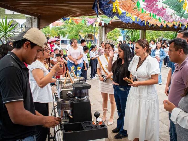 CELEBRAN DÍA DEL CAFÉ EN IXHUATLÁN