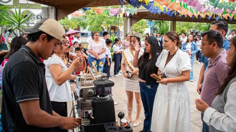 CELEBRAN DÍA DEL CAFÉ EN IXHUATLÁN