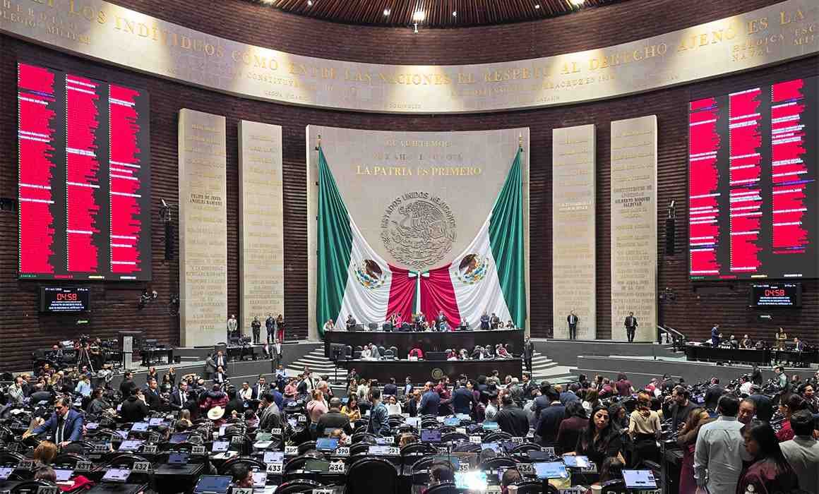 DIPUTADOS APRUEBAN EN LO GENERAL REFORMA “ANTIMEMES” ENTRE ACUSACIONES DE CENSURA