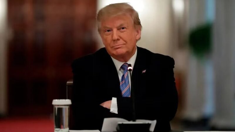TRUMP CONSIDERARÁ “ENEMIGO” A QUIEN DIGA ‘INTELIGENCIA ARTIFICIAL’ EN VEZ ‘SUPERINTELIGENCIA’
