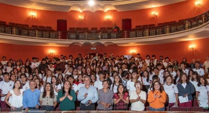 INVITAN A ESTUDIANTES A SER LÍDERES FRENTE AL CAMBIO CLIMÁTICO