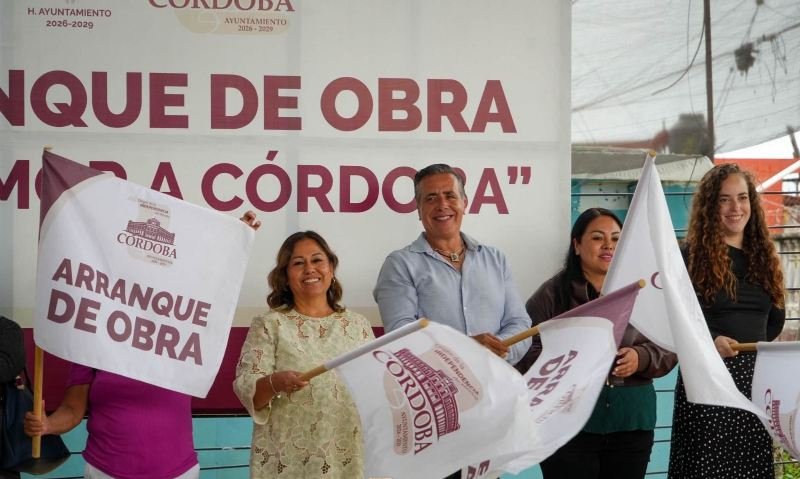 ALCALDE DE CÓRDOBA PONE EN MARCHA REHABILITACIÓN DE ESPACIOS DEPORTIVOS