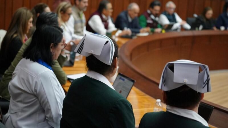 IMSS Y SINDICATO CONTINÚAN NEGOCIACIONES PARA AUMENTO SALARIAL Y MEJORES CONDICIONES LABORALES