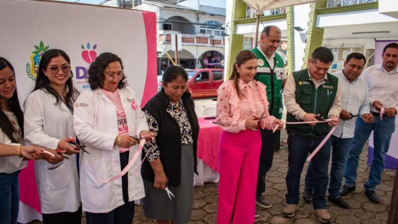 REALIZAN JORNADA ROSA EN IXHUATLÁN DEL CAFÉ