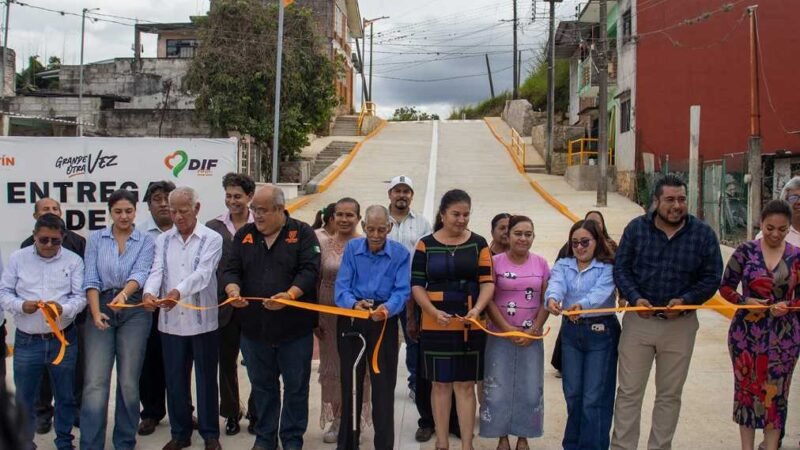 ESTRENAN VIALIDAD EN LA COLONIA HERMOSA PROVINCIA