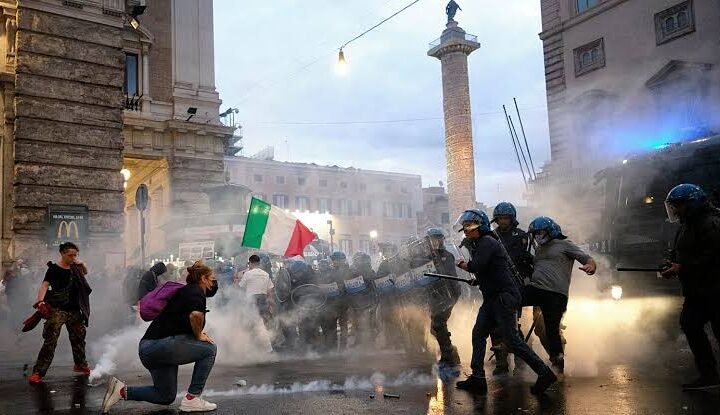ITALIA CASTIGARÁ CON CINCO AÑOS DE CÁRCEL LA PARTICIPACIÓN VIOLENTA EN PROTESTAS