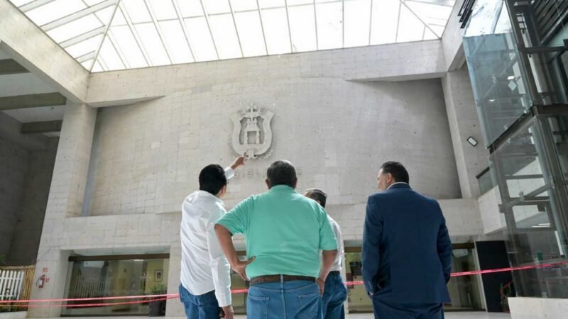 SUPERVISA PRESIDENTE DE LA JUCOPO TRABAJOS DE MANTENIMIENTO AL INMUEBLE DEL CONGRESO