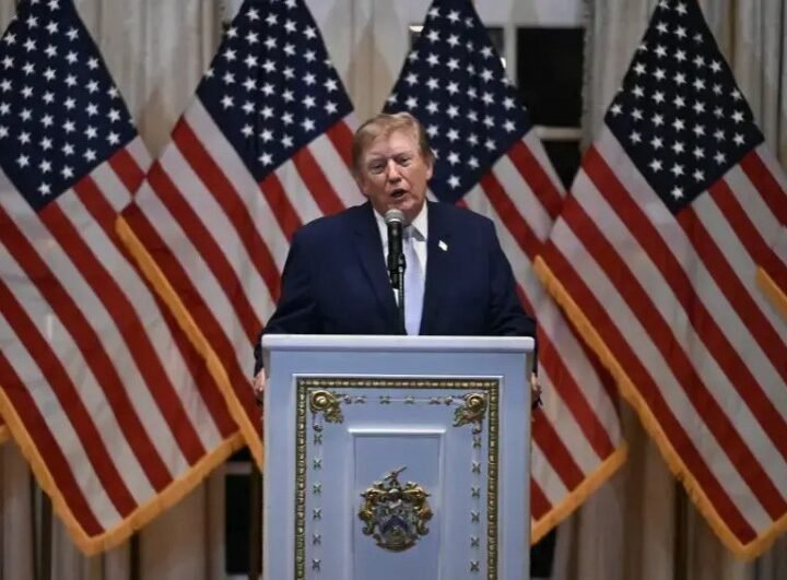 TRUMP ASEGURA QUE “TIENE DERECHO” A UN TERCER MANDATO