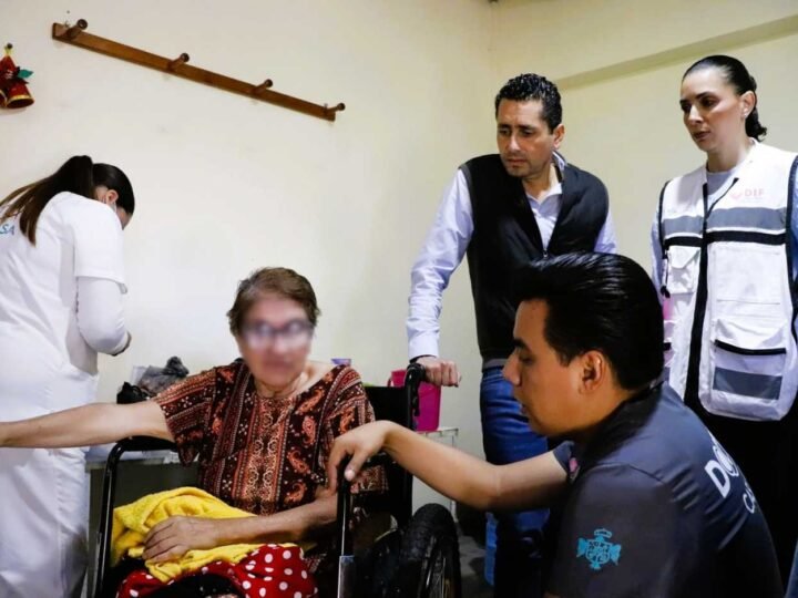 ACERCAN SERVICIOS MÉDICOS Y DESPENSAS A BAJO COSTO A FAMILIAS DE CERRITOS EN ORIZABA