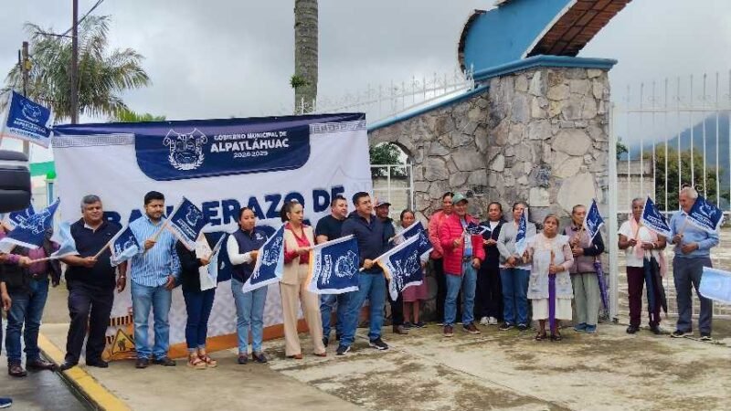 INICIA REHABILITACIÓN DE ALUMBRADO PÚBLICO EN ACOLCO