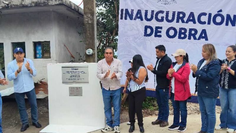 INAUGURA URCINO MÉNDEZ OBRA EN ALTA LUZ TLAMATOCA