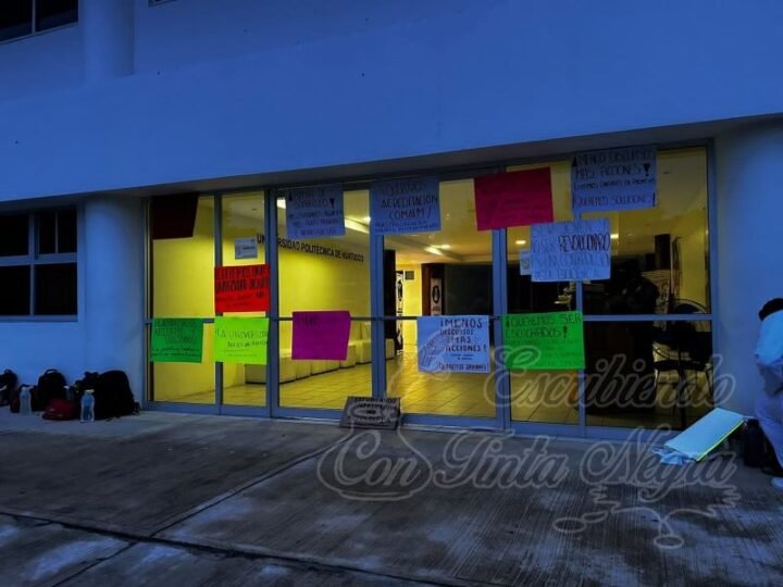 TOMAN LA UPH; DEMANDAN DESTITUCIÓN DE LA RECTORA