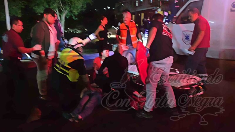 CHOCAN JOVENES CONTRA TAXI; EL MURIÓ
