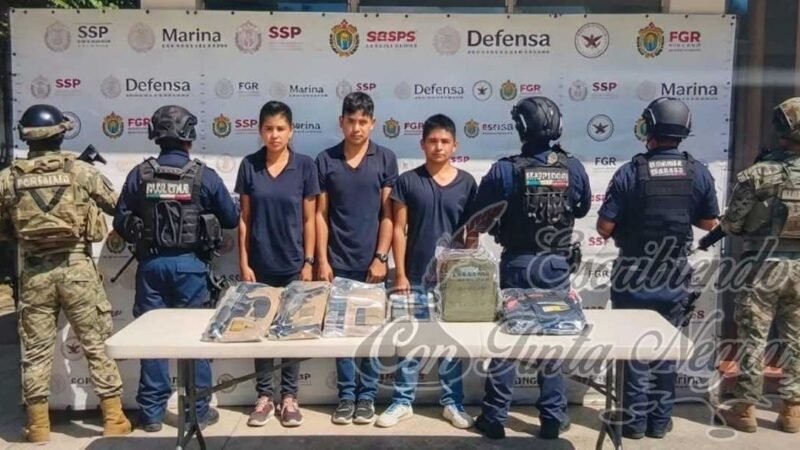 RESCATAN A SECUESTRADO; DETIENEN A TRES