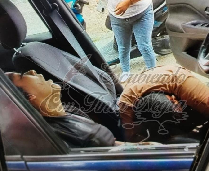 ASESINAN A PAREJA; ELLA ERA HIJA DEL OFICIAL MAYOR DE CUICHAPA