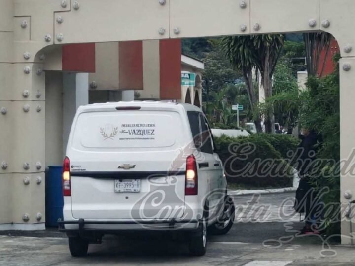 LO APUÑALAN EN MOTEL